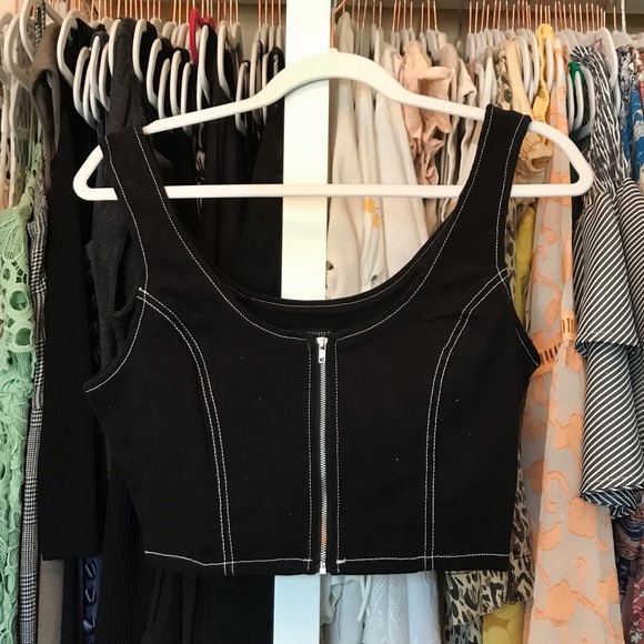 ❌F21 Topstitched Denim Zip-Front Cropped Top - Picture 10 of 12